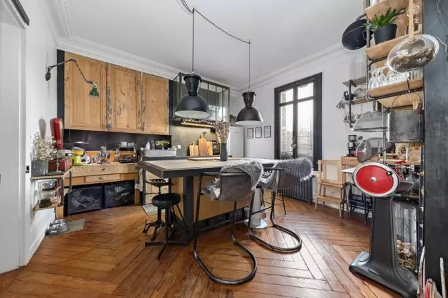 Photographe immobilier ROUEN cuisine vintage parquet